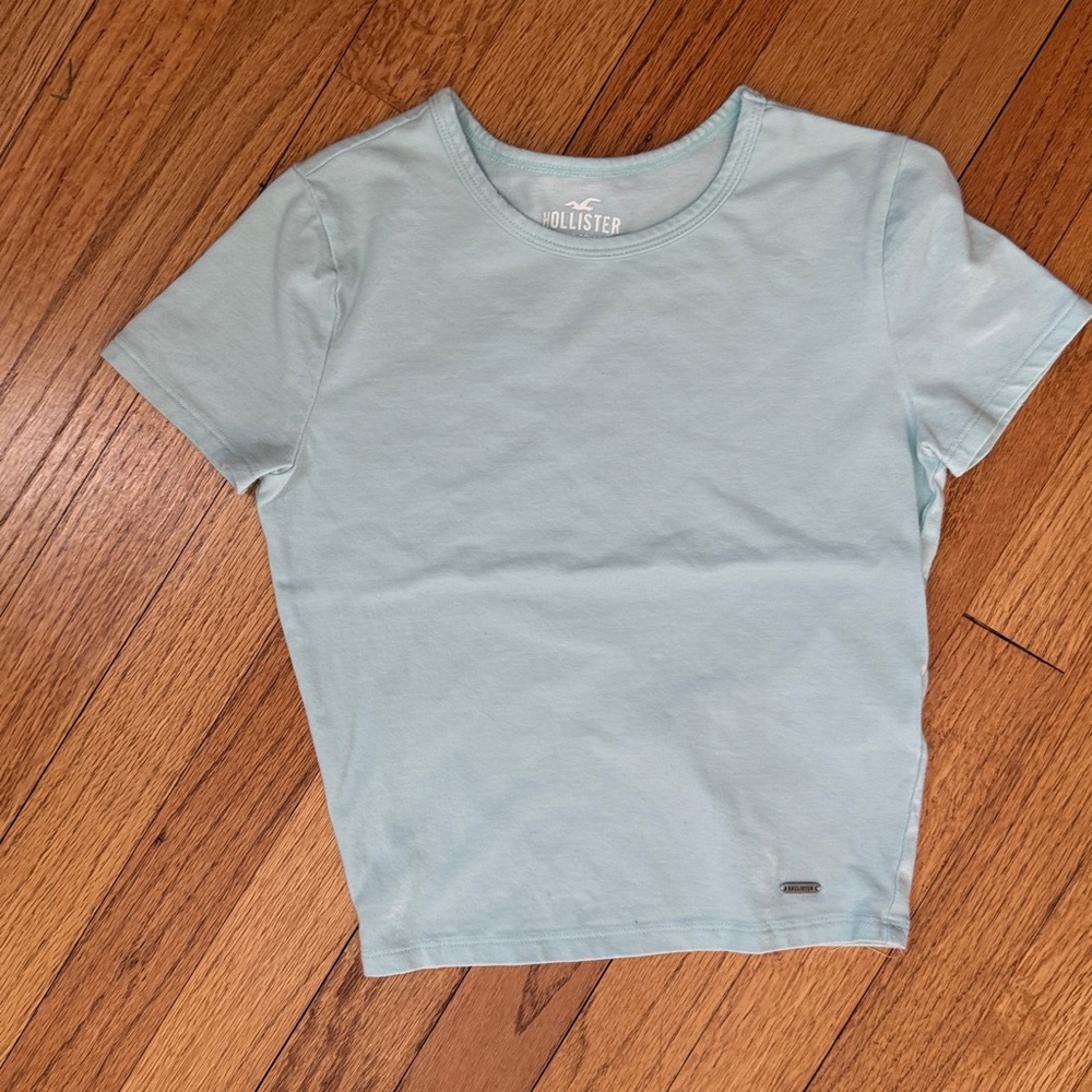 Hollister Short Sleeve Tee